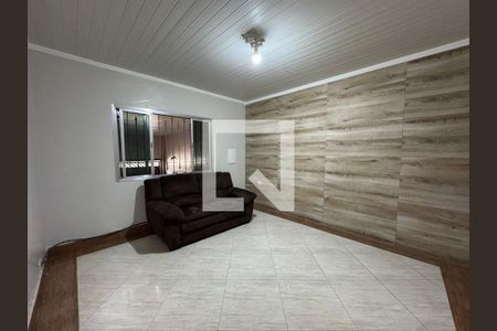 Sala de casa à venda com 5 quartos, 149m² em Vila Santa Virginia, São Paulo