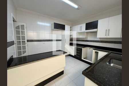 Cozinha de casa à venda com 5 quartos, 149m² em Vila Santa Virginia, São Paulo