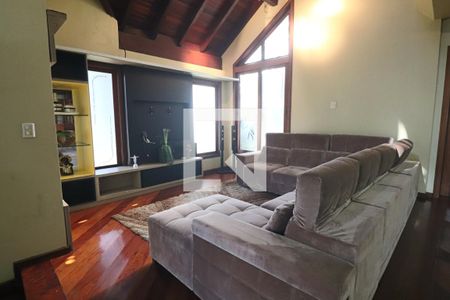 Casa à venda com 572m², 4 quartos e 3 vagasSala 2