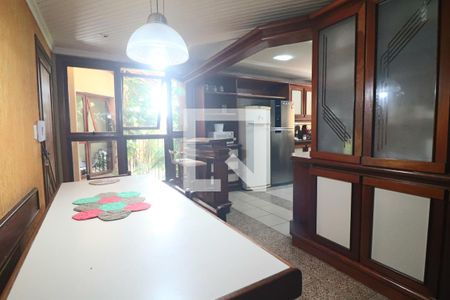 Casa à venda com 572m², 4 quartos e 3 vagasÁrea gourmet