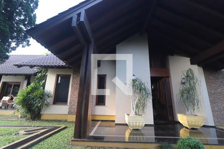 Casa à venda com 572m², 4 quartos e 3 vagasEntrada principal