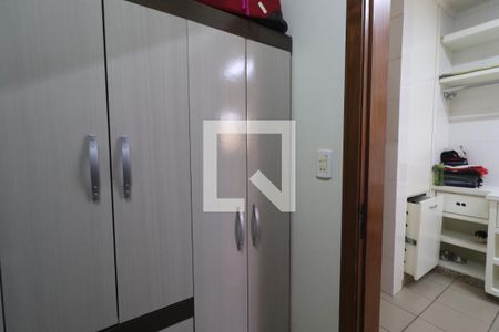 Casa à venda com 572m², 4 quartos e 3 vagasQuarto de Serviço 2