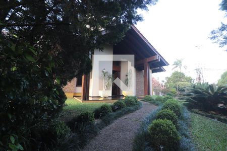 Casa à venda com 572m², 4 quartos e 3 vagasEntrada principal