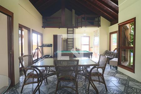 Casa à venda com 572m², 4 quartos e 3 vagasÁrea gourmet