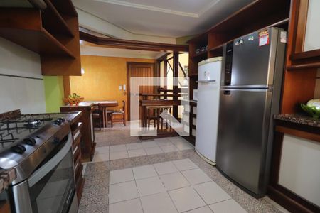 Casa à venda com 572m², 4 quartos e 3 vagasCozinha