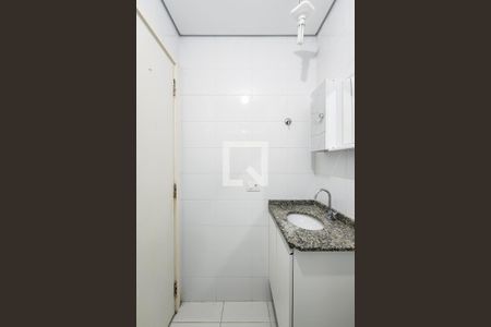 Apartamento para alugar com 53m², 2 quartos e 1 vaga Apartamento para alugar com 53m², 2 quartos e 1 vagaBanheiro