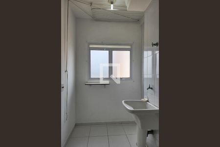 Área de Serviço de apartamento para alugar com 2 quartos, 53m² em Santa Terezinha, São Bernardo do Campo