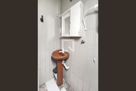 Studio para alugar com 36m², 1 quarto e sem vaga Studio para alugar com 36m², 1 quarto e sem vagaBanheiro