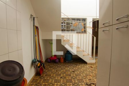 Casa à venda com 150m², 3 quartos e 2 vagas Casa à venda com 150m², 3 quartos e 2 vagasÁrea de Serviço