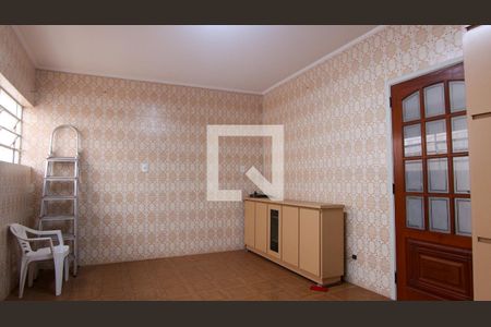 Casa à venda com 150m², 3 quartos e 2 vagas Casa à venda com 150m², 3 quartos e 2 vagasCozinha