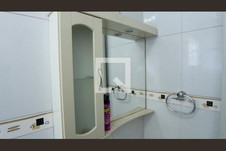 Casa à venda com 150m², 3 quartos e 2 vagas Casa à venda com 150m², 3 quartos e 2 vagasBanheiro 2