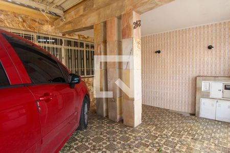 Casa à venda com 150m², 3 quartos e 2 vagas Casa à venda com 150m², 3 quartos e 2 vagasÁrea comum