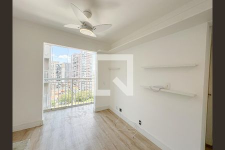 Sala/Cozinha de apartamento à venda com 2 quartos, 37m² em Bom Retiro, São Paulo