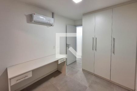 Apartamento à venda com 96m², 3 quartos e 2 vagasQuarto 2