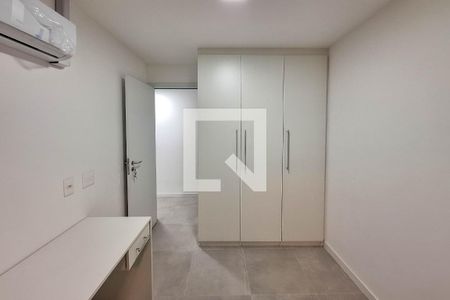 Apartamento à venda com 96m², 3 quartos e 2 vagasQuarto 2