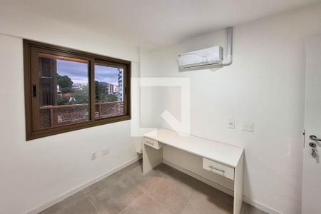 Apartamento à venda com 96m², 3 quartos e 2 vagasQuarto 2