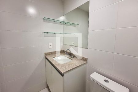 Apartamento à venda com 96m², 3 quartos e 2 vagasBanheiro Social
