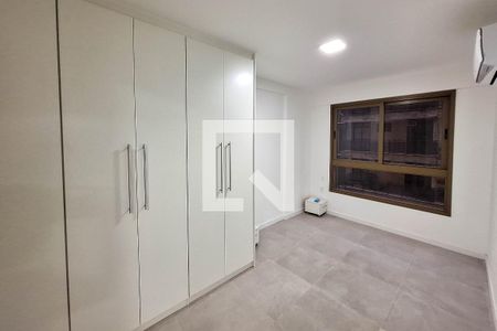 Apartamento à venda com 96m², 3 quartos e 2 vagasSuíte