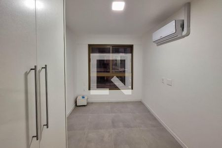 Apartamento à venda com 96m², 3 quartos e 2 vagasSuíte