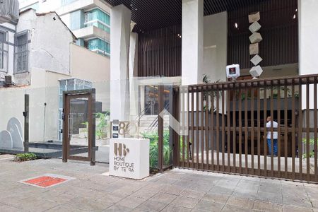 Apartamento à venda com 96m², 3 quartos e 2 vagasFachada