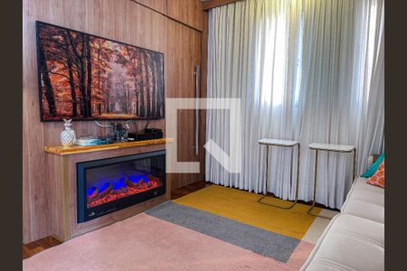 Apartamento à venda com 126m², 3 quartos e 2 vagas Apartamento à venda com 126m², 3 quartos e 2 vagasSala