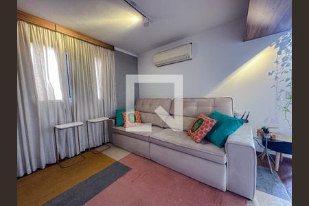 Apartamento à venda com 126m², 3 quartos e 2 vagas Apartamento à venda com 126m², 3 quartos e 2 vagasSala