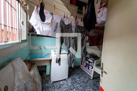 Casa à venda com 184m², 5 quartos e 4 vagasÁrea de Serviço