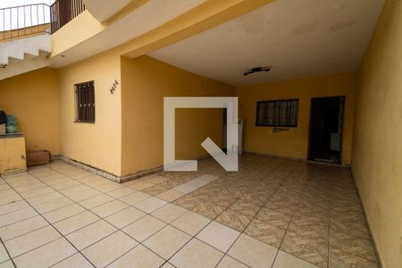 Casa à venda com 184m², 5 quartos e 4 vagasÁrea Externa