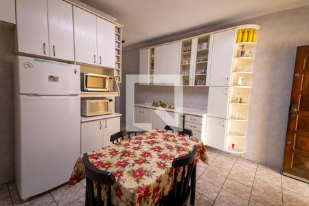 Casa à venda com 184m², 5 quartos e 4 vagasCozinha