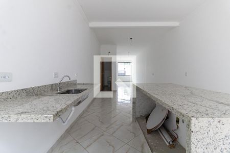 Casa à venda com 126m², 3 quartos e 2 vagas Casa à venda com 126m², 3 quartos e 2 vagasCozinha