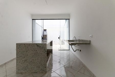 Casa à venda com 126m², 3 quartos e 2 vagas Casa à venda com 126m², 3 quartos e 2 vagasCozinha