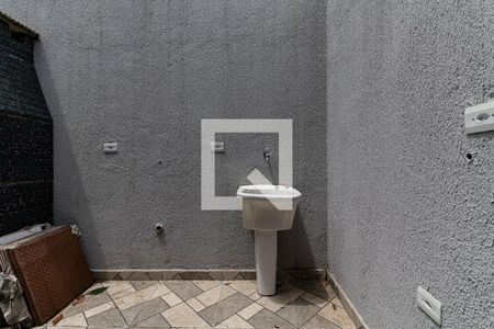 Casa à venda com 126m², 3 quartos e 2 vagas Casa à venda com 126m², 3 quartos e 2 vagasLavanderia