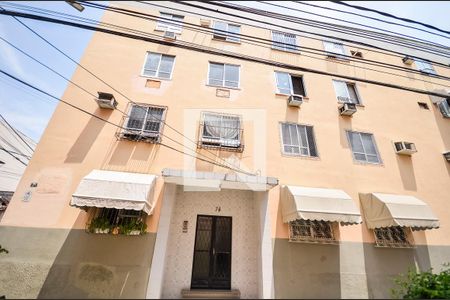Apartamento para alugar com 45m², 2 quartos e 1 vaga Apartamento para alugar com 45m², 2 quartos e 1 vagaFachada do bloco