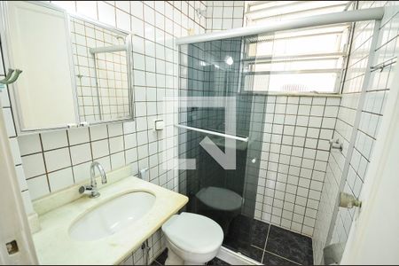 Apartamento para alugar com 45m², 2 quartos e 1 vaga Apartamento para alugar com 45m², 2 quartos e 1 vagaBanheiro