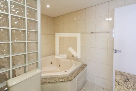 Apartamento para alugar com 110m², 3 quartos e 2 vagasBanheiro da Suíte 2