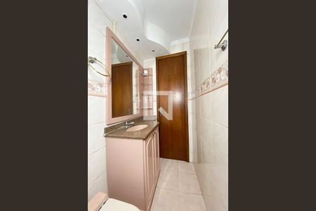 Apartamento para alugar com 60m², 2 quartos e sem vagaBanheiro