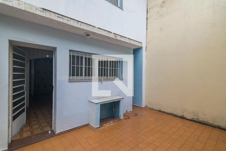 Casa à venda com 230m², 3 quartos e 2 vagasQuintal