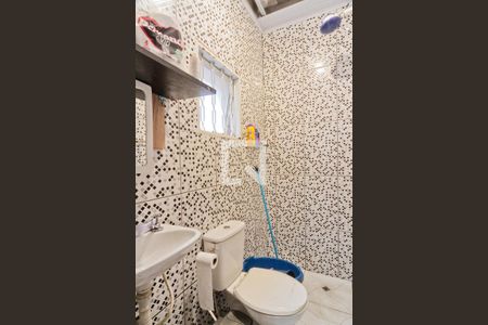 Casa à venda com 500m², 4 quartos e 4 vagasCasa 6 - banheiro