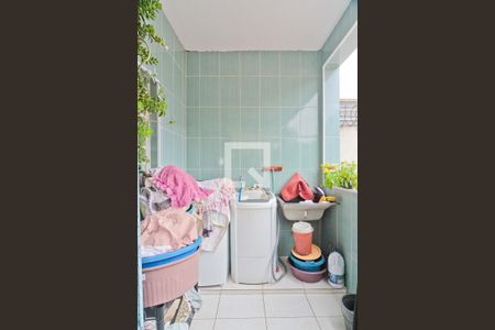 Casa à venda com 500m², 4 quartos e 4 vagasCasa 4 - área de serviço