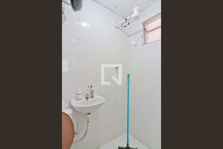 Casa à venda com 500m², 4 quartos e 4 vagasKitnet - banheiro