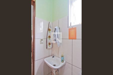 Casa à venda com 500m², 4 quartos e 4 vagasCasa 5 - banheiro