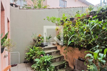 Casa à venda com 500m², 4 quartos e 4 vagasCasa 4 - externa