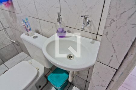 Casa à venda com 500m², 4 quartos e 4 vagasKitnet 2 - banheiro