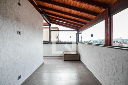 Apartamento para alugar com 96m², 3 quartos e 1 vagaSacada