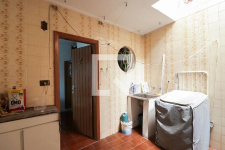 Casa à venda com 300m², 3 quartos e 3 vagasÁrea de Serviço