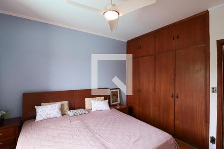 Casa à venda com 300m², 3 quartos e 3 vagasQuarto 1