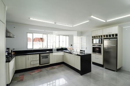 Casa à venda com 300m², 3 quartos e 3 vagasCozinha