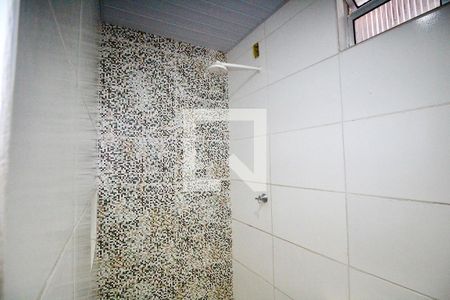 Casa para alugar com 71m², 2 quartos e sem vagaBanheiro Social