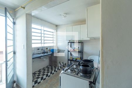 Casa à venda com 205m², 4 quartos e 1 vagaCozinha 