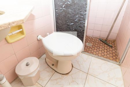 Casa à venda com 205m², 4 quartos e 1 vagaBanheiro 2